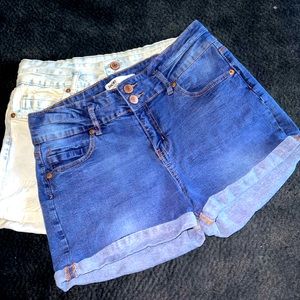 Cotton on shorts light and dark wash